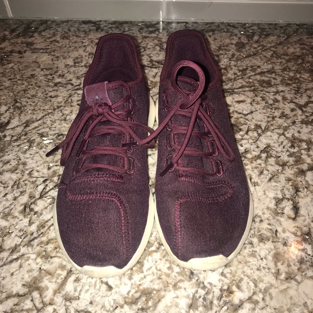 Adidas Women’s sz 6.5 Tubular Shadow shoes